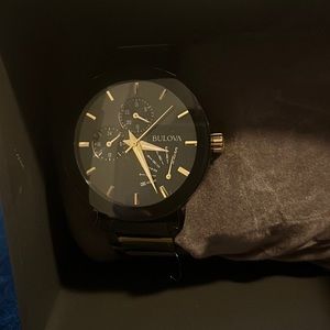 Bulova Men’s watch like new